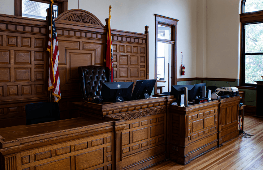 Advice card Appellate Litigation: Recommended Classes, Valuable Skills, and Potential Career Paths
