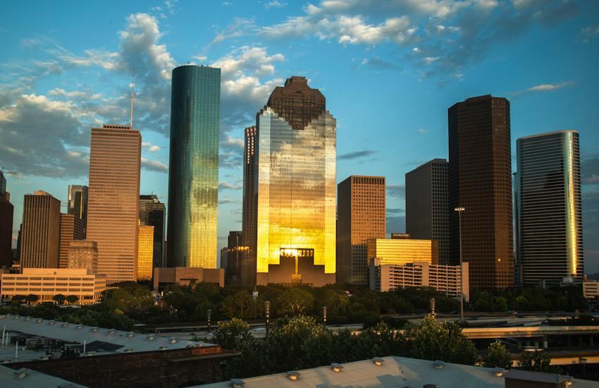 Advice card Choosing a Texas Law Firm